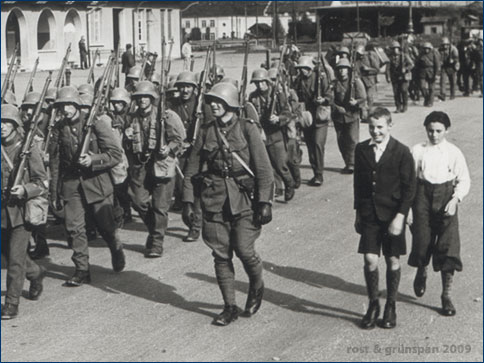 leutnant mit truppe 1939
